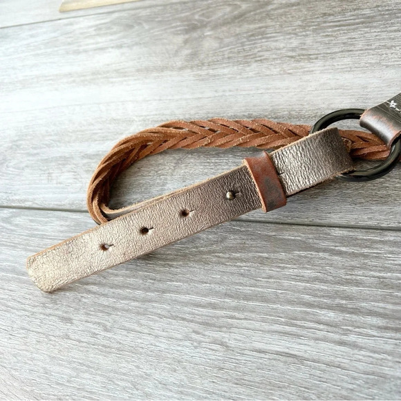 Gap Pearl Silver Leather Braided Leather Belt - Picture 5 of 12